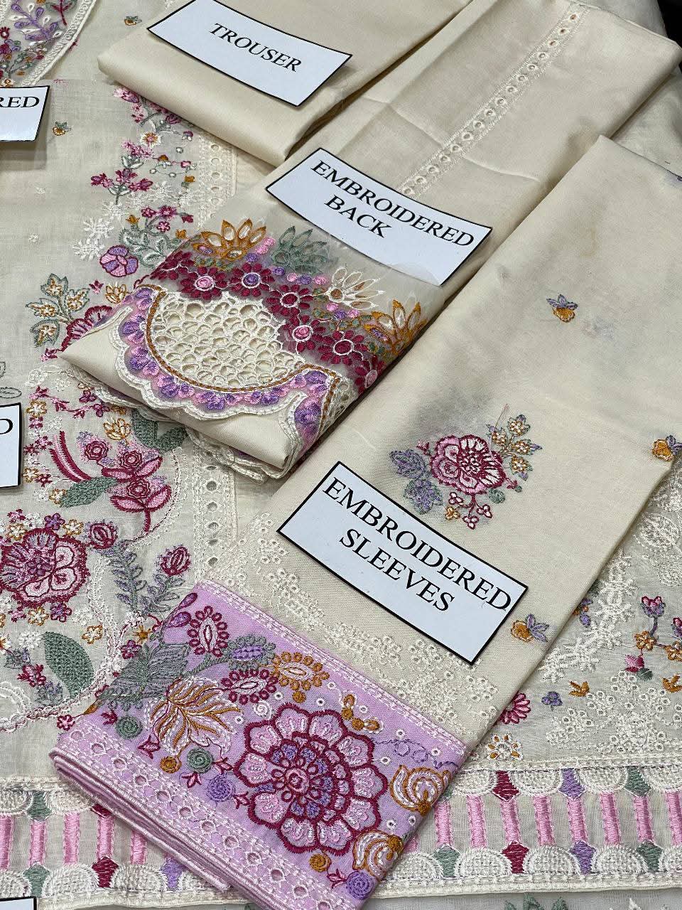 SAPHIRE-LAMINA Heavy Embroidered 3-Pcs Suit