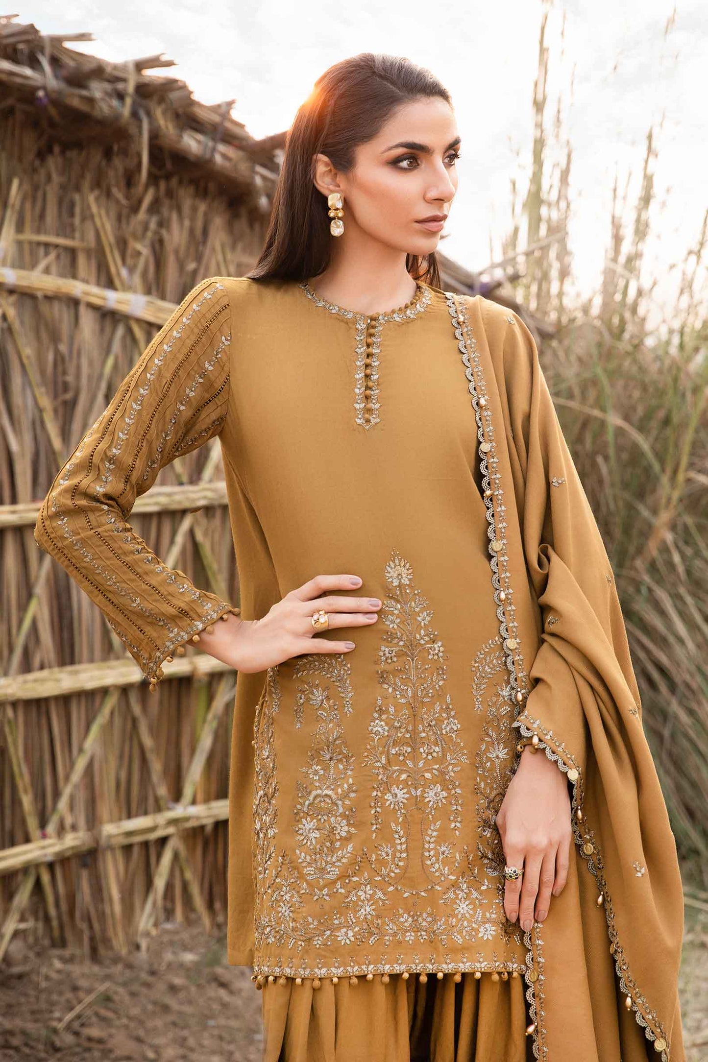 MARIA.B Embroidered Lawn 3-Pcs Suit