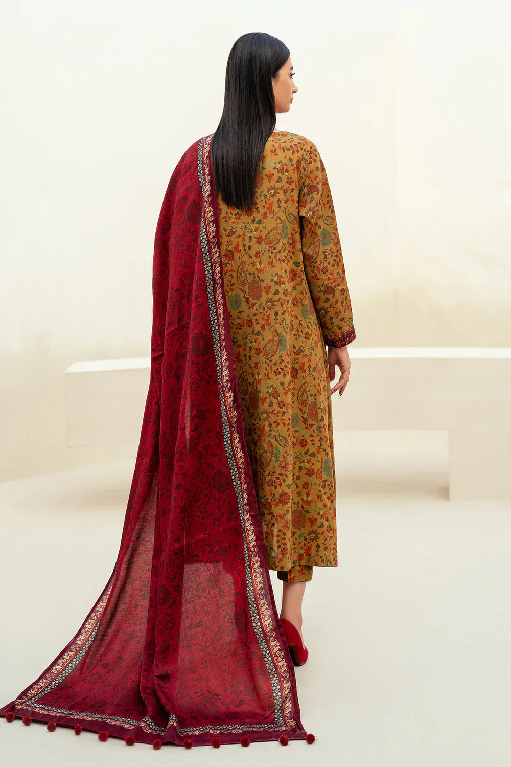 BAROOQUE  *Summer 𝗖𝗼𝗹𝗹𝗲𝗰𝘁𝗶𝗼𝗻 𝟮𝗸𝟮5* 3-Pcs