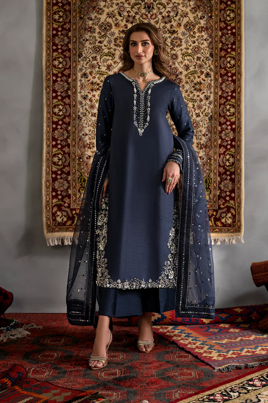 IZNIK Embroidered Soft Charmeuse silk 3-Pcs