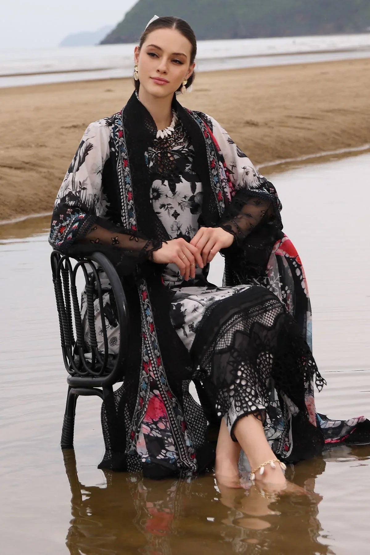 Nureh Luxury Lawn 3-Pcs Suit