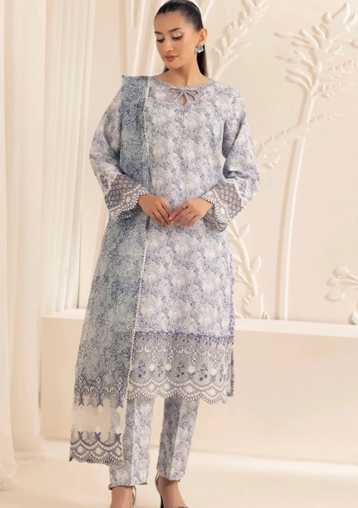 MOHAGNI Heavy Embroidered 3-Pcs