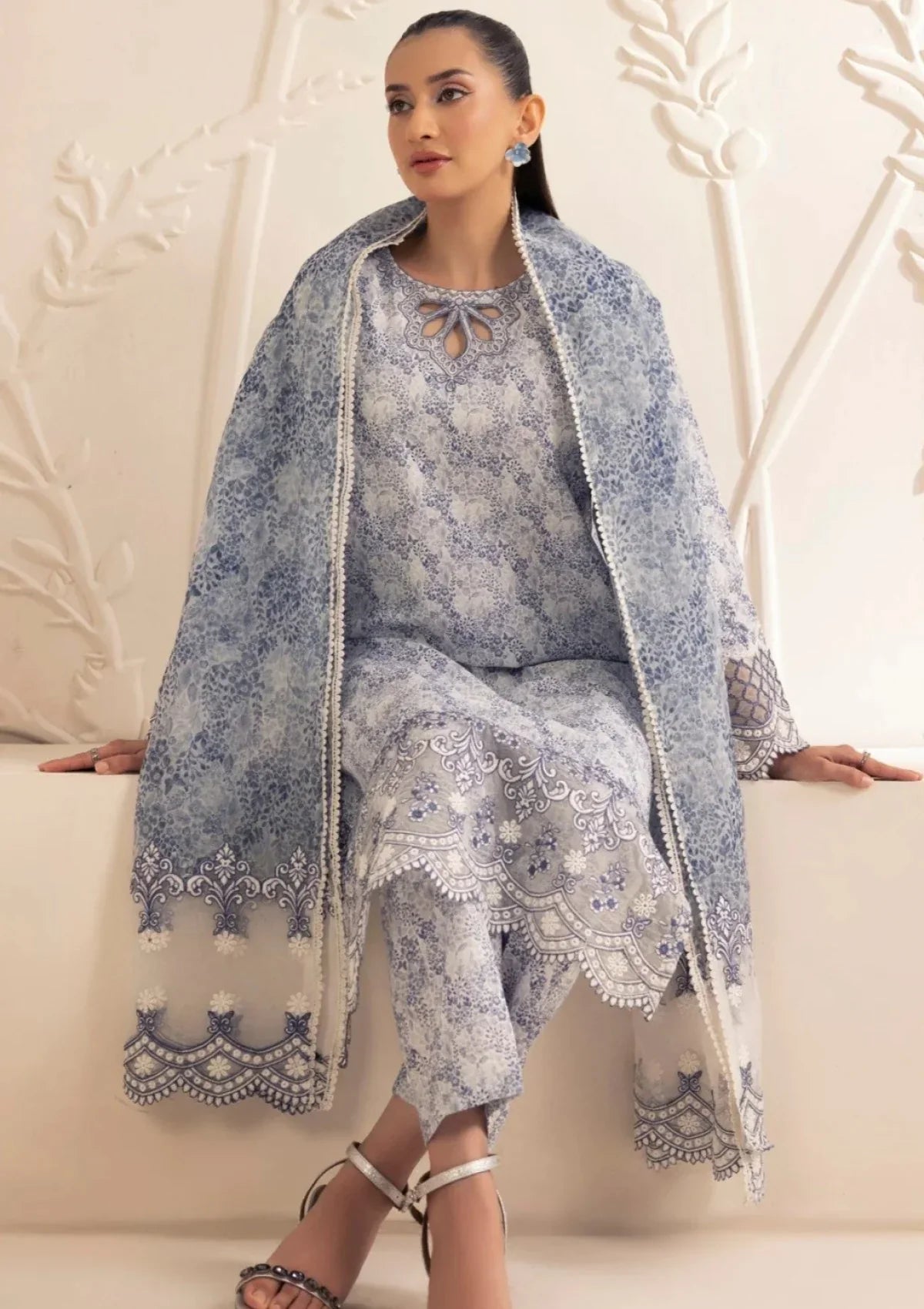 MOHAGNI Heavy Embroidered 3-Pcs