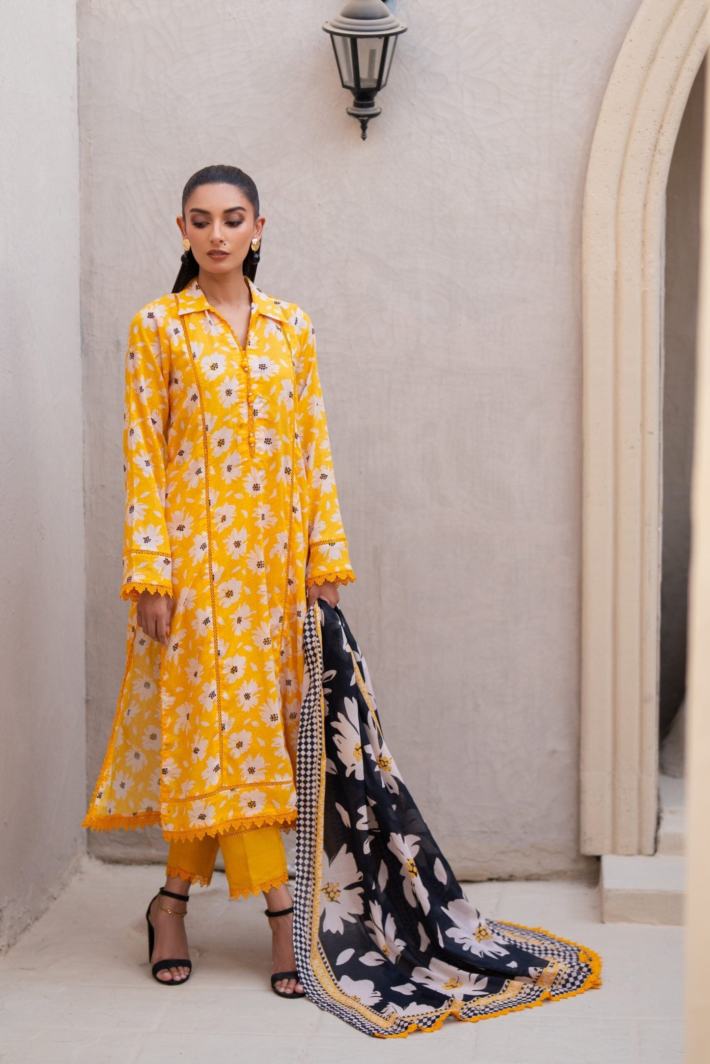 Salina Digital Printed Lawn Vol 15 3-Pcs
