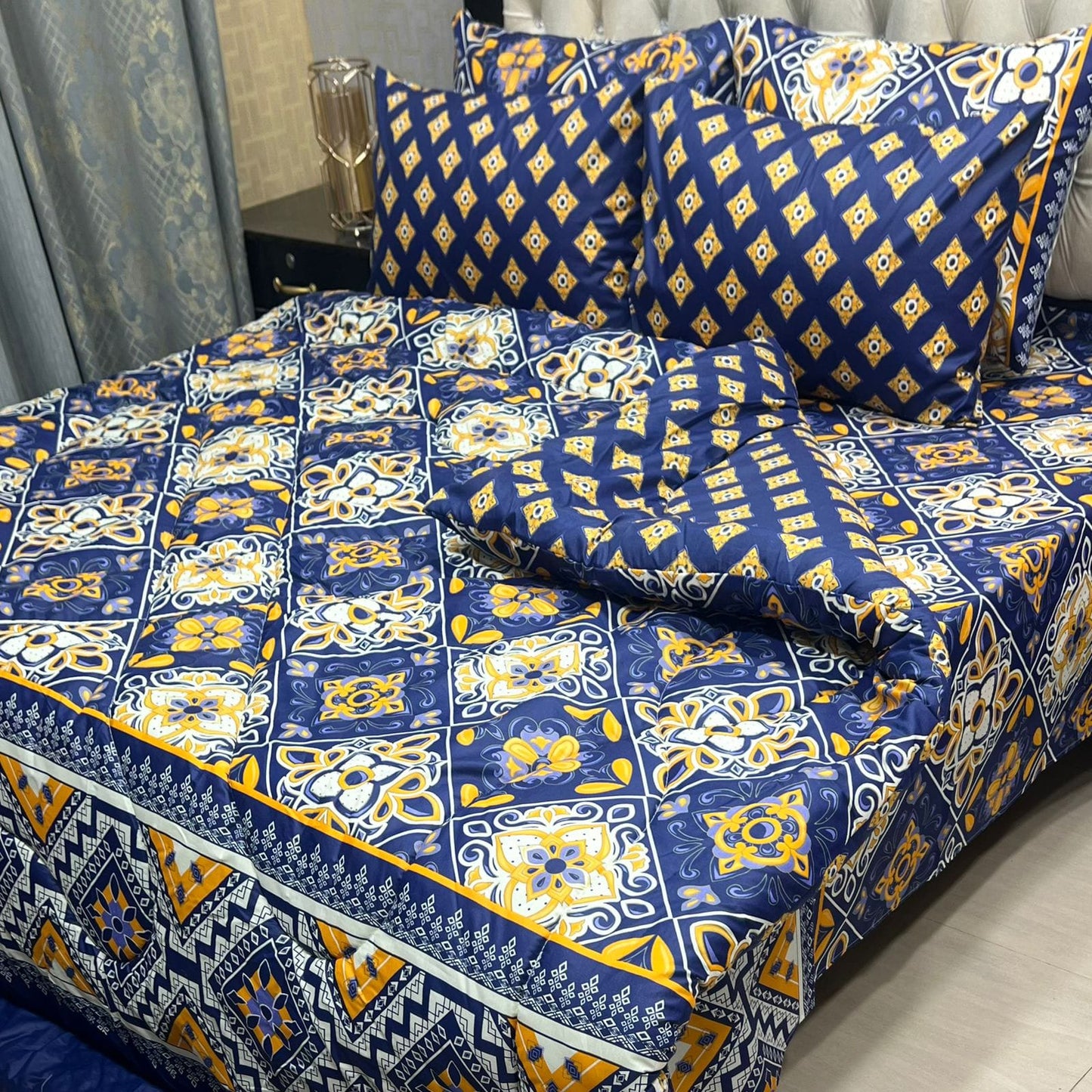 Printed 6 Pcs Vickie Razai Set