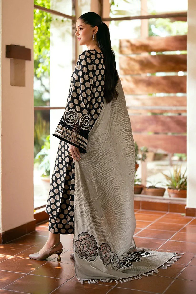BAROQUE-Lawn 3-Pcs Suit
