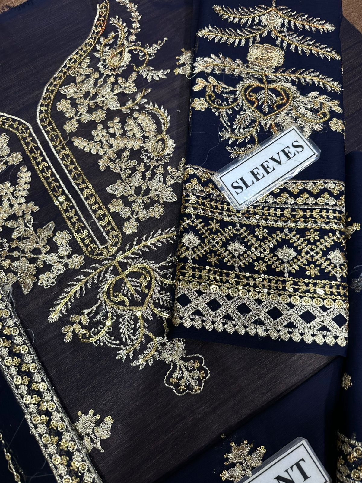 ASIM JOFA Chiffon Embroidered Fancy 3-Pc Suit