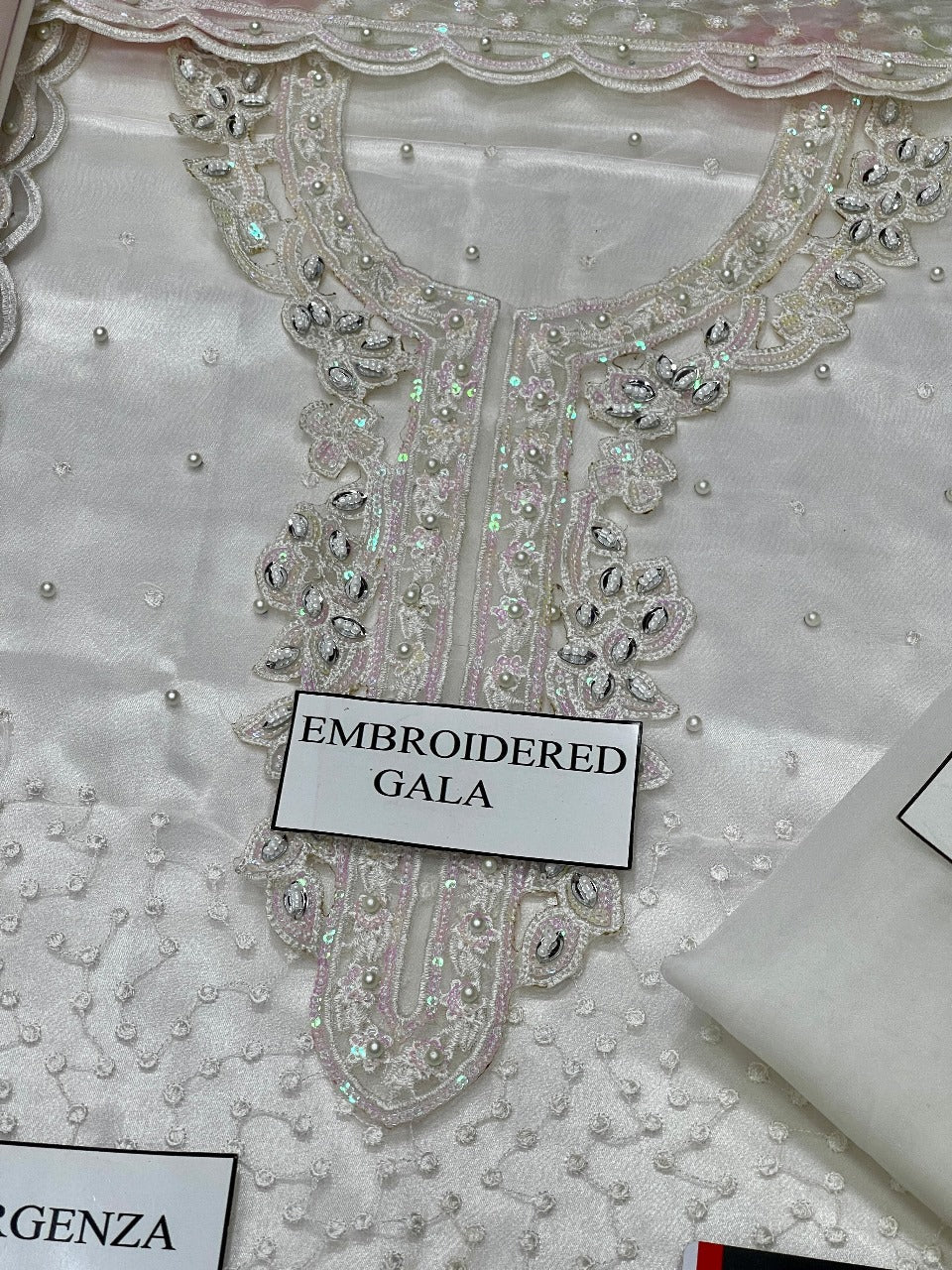 BAROQUE Embroidered Organza 3-Pcs