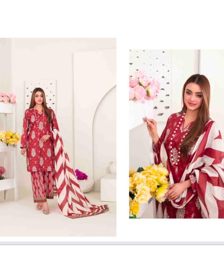 BARQUE Printed Lawn 3-Pcs Suit
