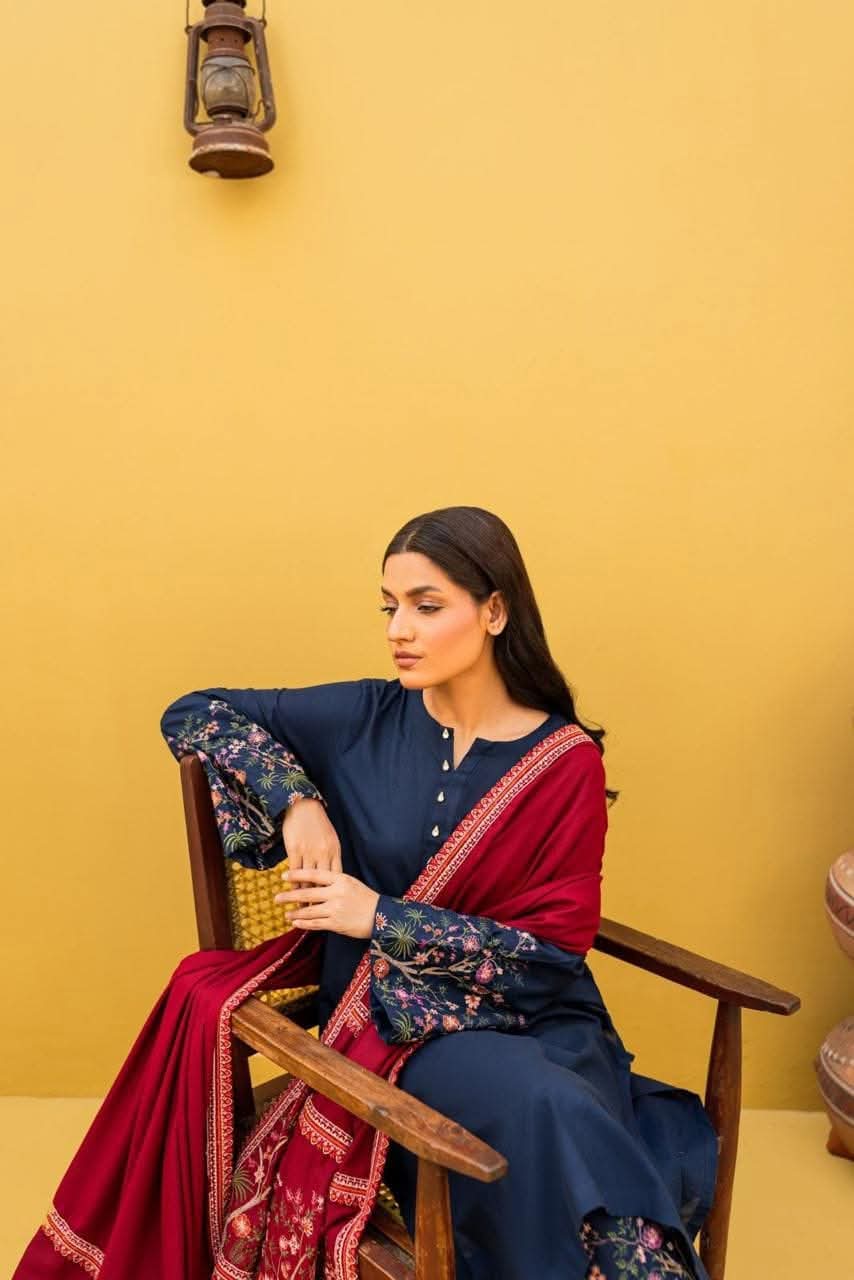 KASTOOR Luxury Embroidered 3-Piece Suit