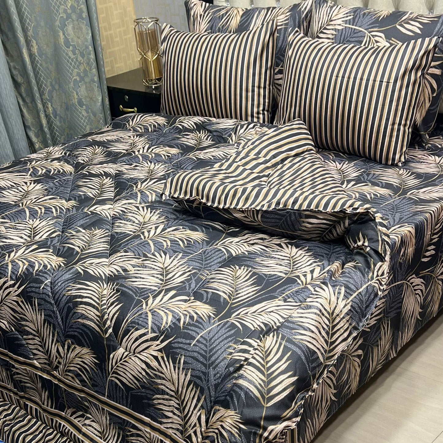 Printed 6 Pcs Vickie Razai Set