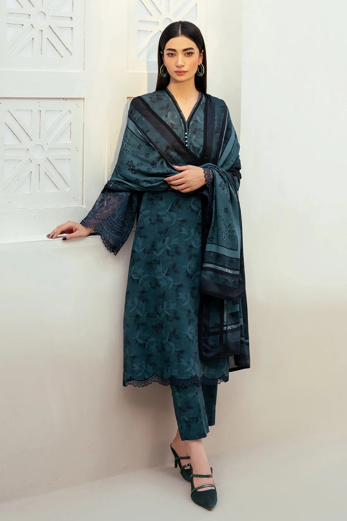 BAROOQUE  *Summer 𝗖𝗼𝗹𝗹𝗲𝗰𝘁𝗶𝗼𝗻 𝟮𝗸𝟮5* 3-Pcs