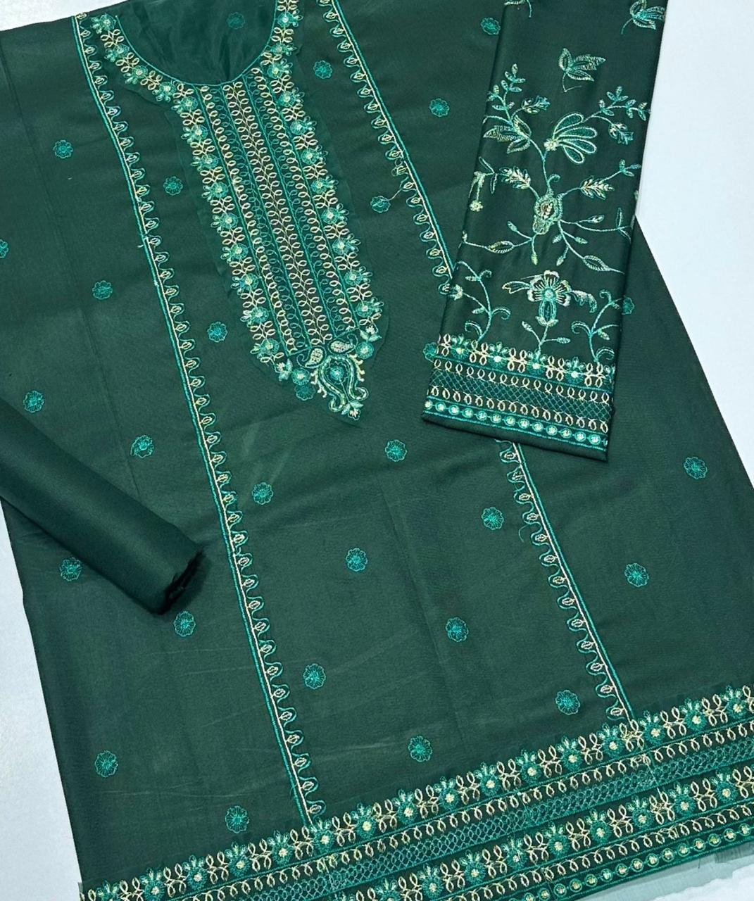 BATIK Luxury Embroidered Dhanak 2-Pc Suit