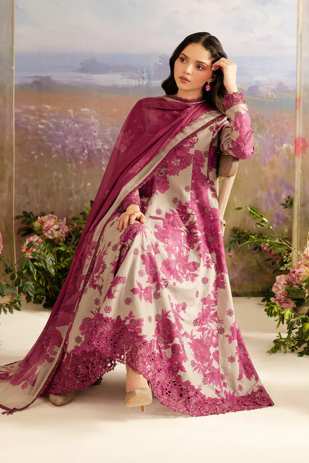 IZNIK Heavy Embroidered 3-Pc Suit