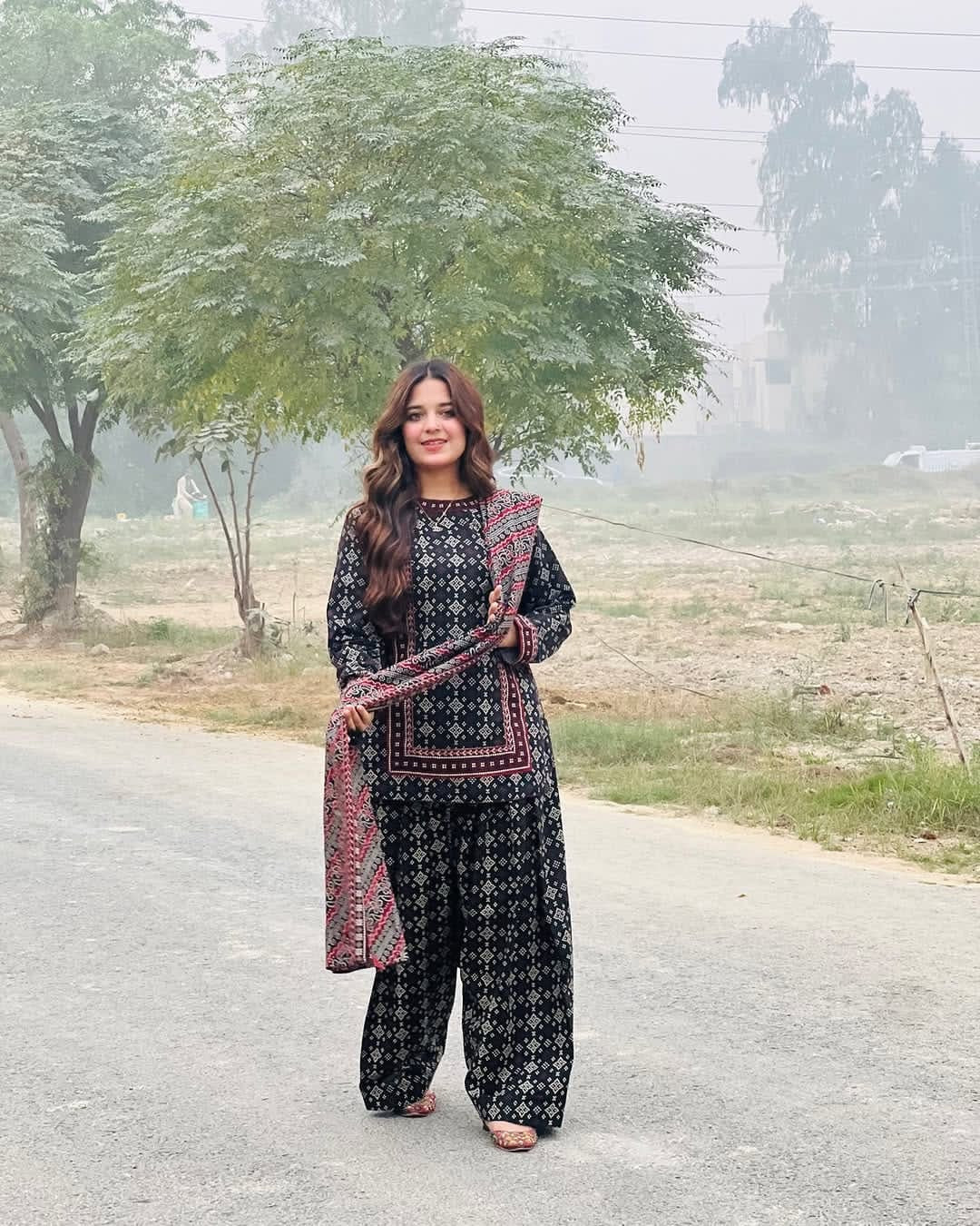 BIN SAEED Stylish Digital Khaddar 3-Pc Suit