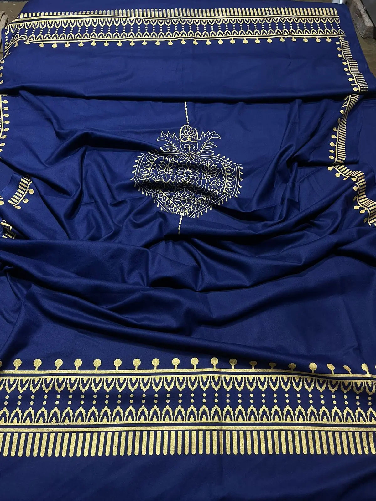 NAKOOSH Best Quality Lawn 3-Pcs Suit