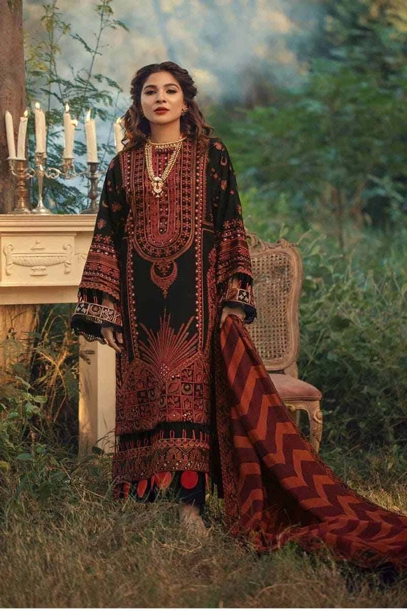 Mariam Hussain Embroidered Lawn 3-Pcs Suit