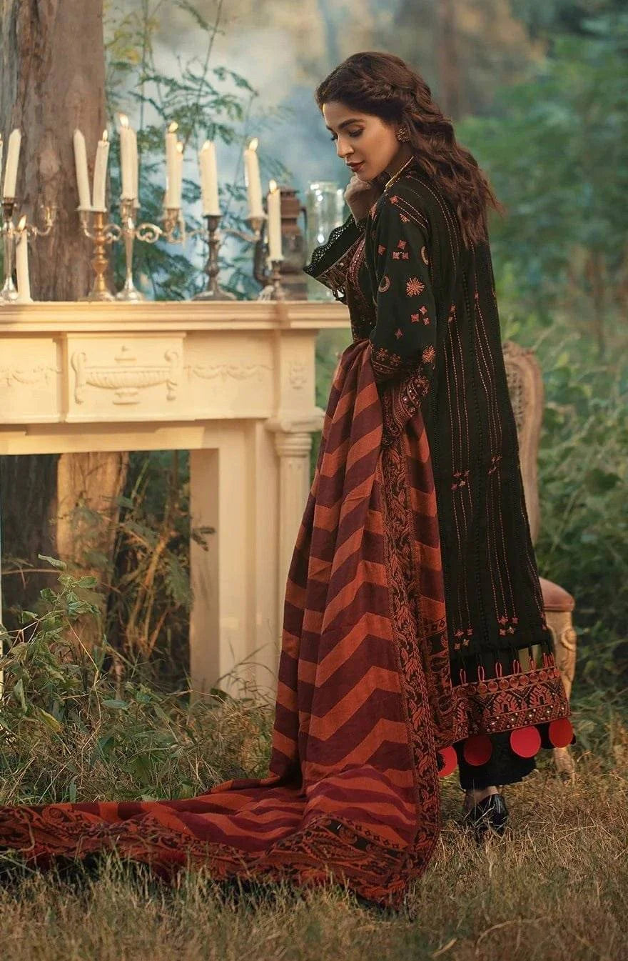 Mariam Hussain Embroidered Lawn 3-Pcs Suit
