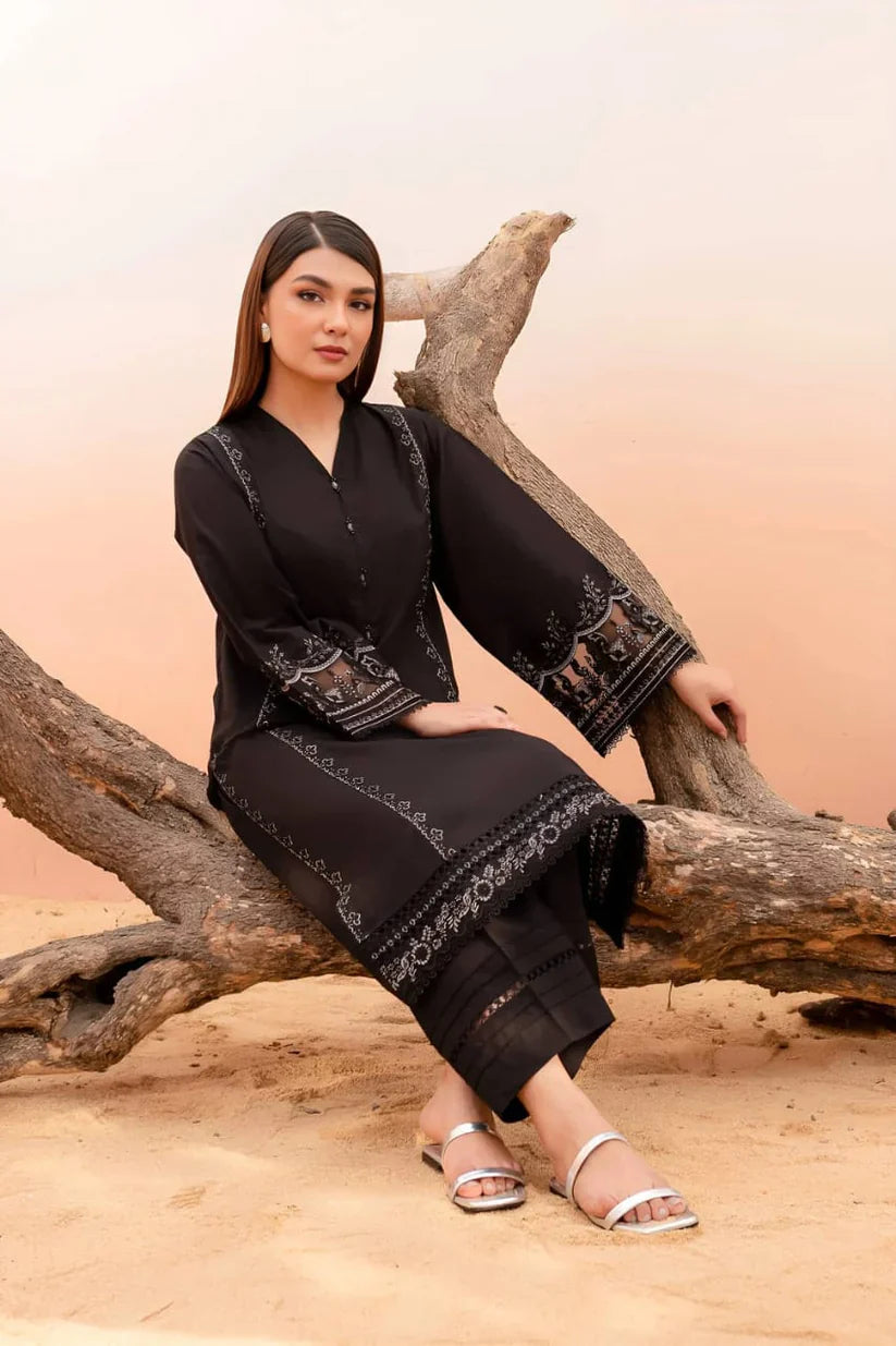 Noir Baloom Embroidery Ready To Wear 2-Pc