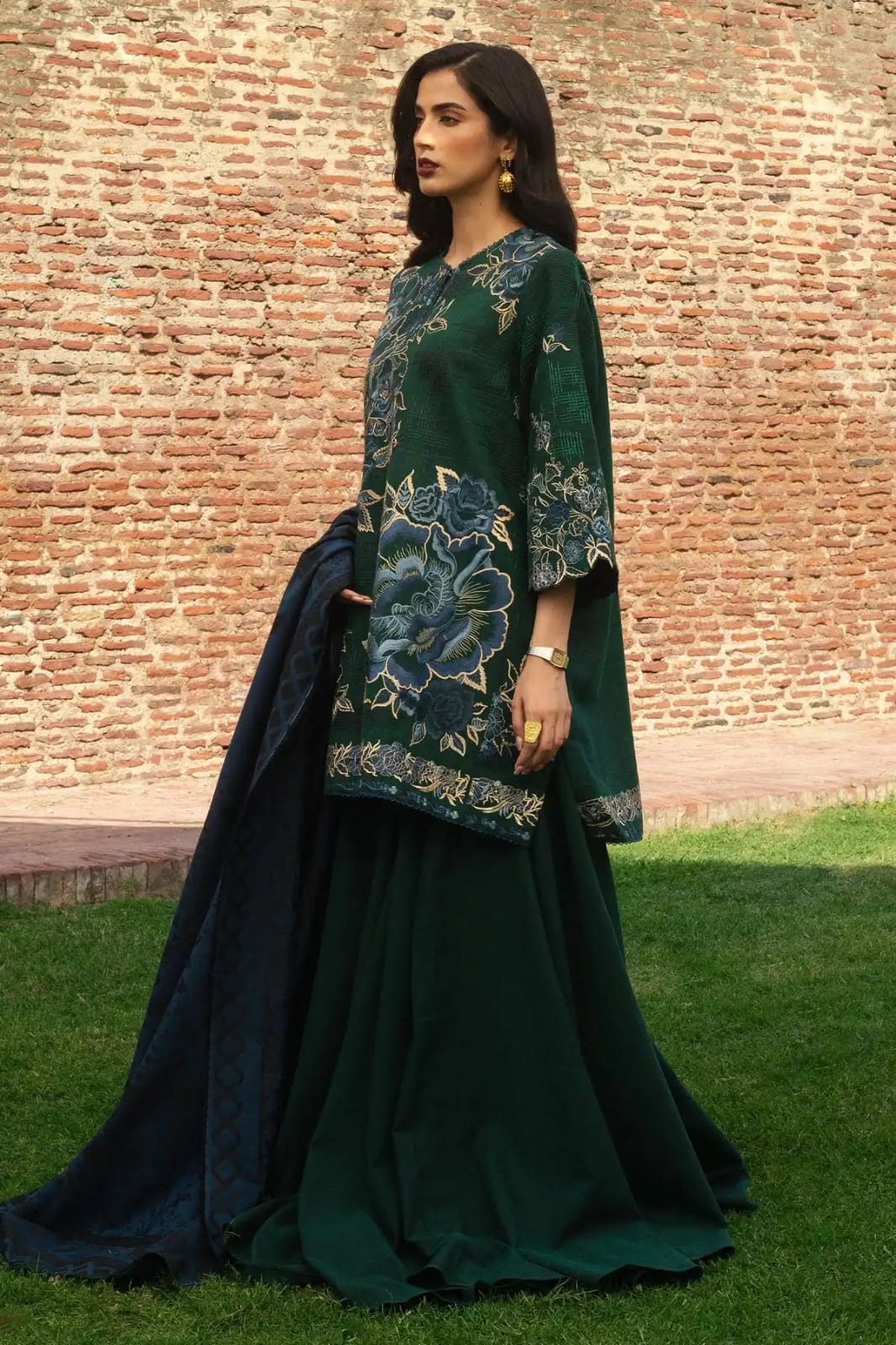 ZARA SHAH JAHAN Luxury Embroidered 3-Piece Suit