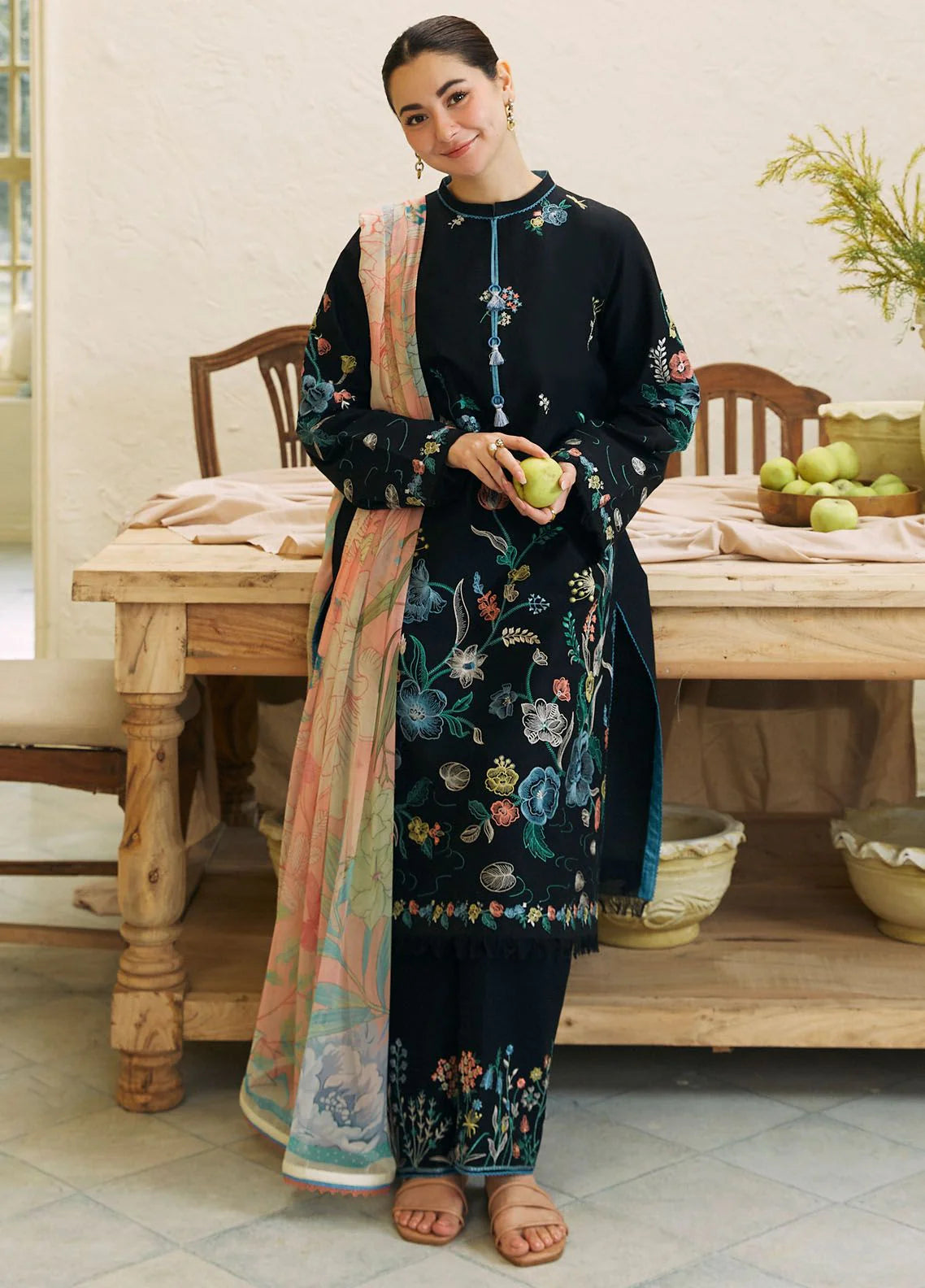 ZARA SHAHJAHAN Embroidered Linen 3-Pc Suit