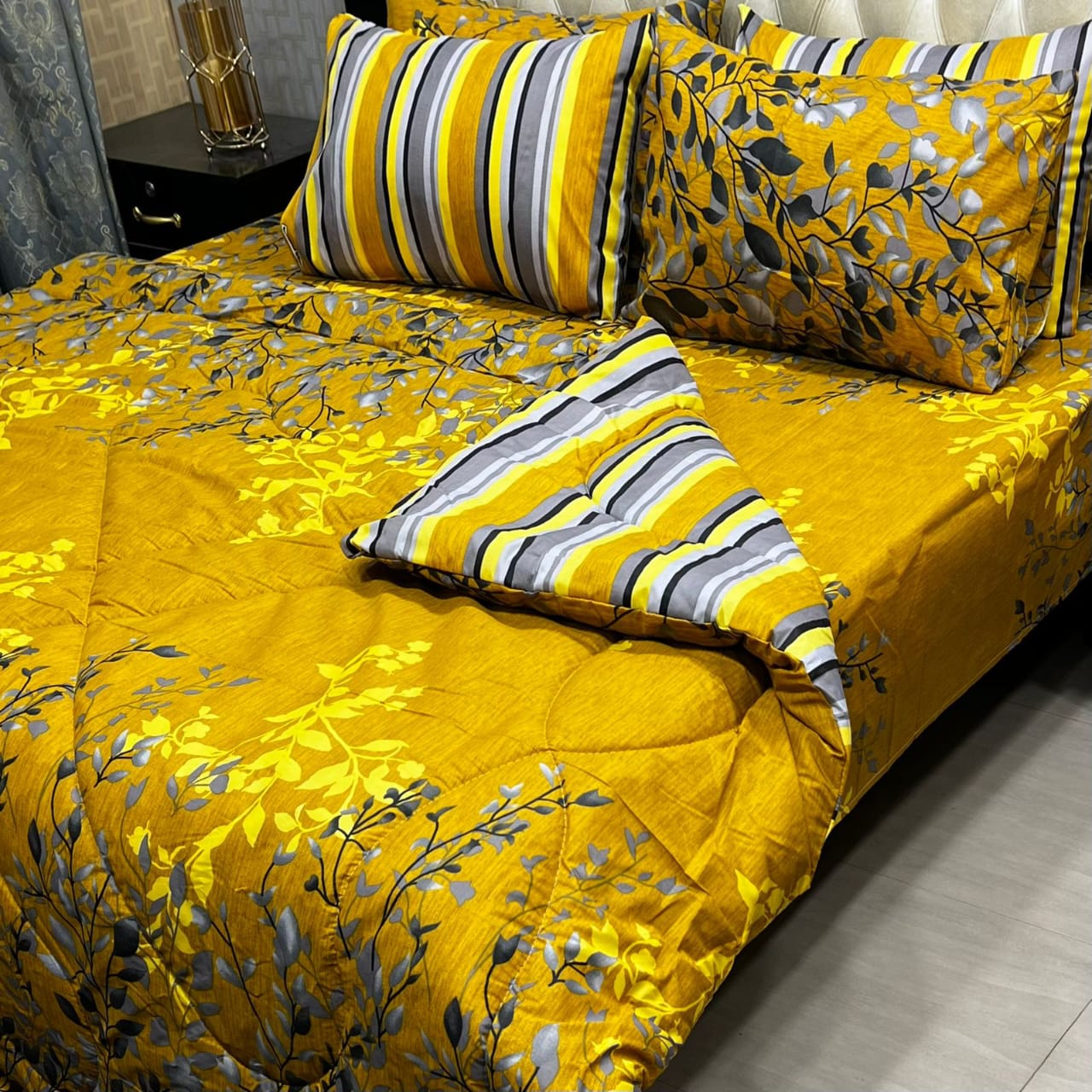 Printed 6 Pcs Vickie Razai Set