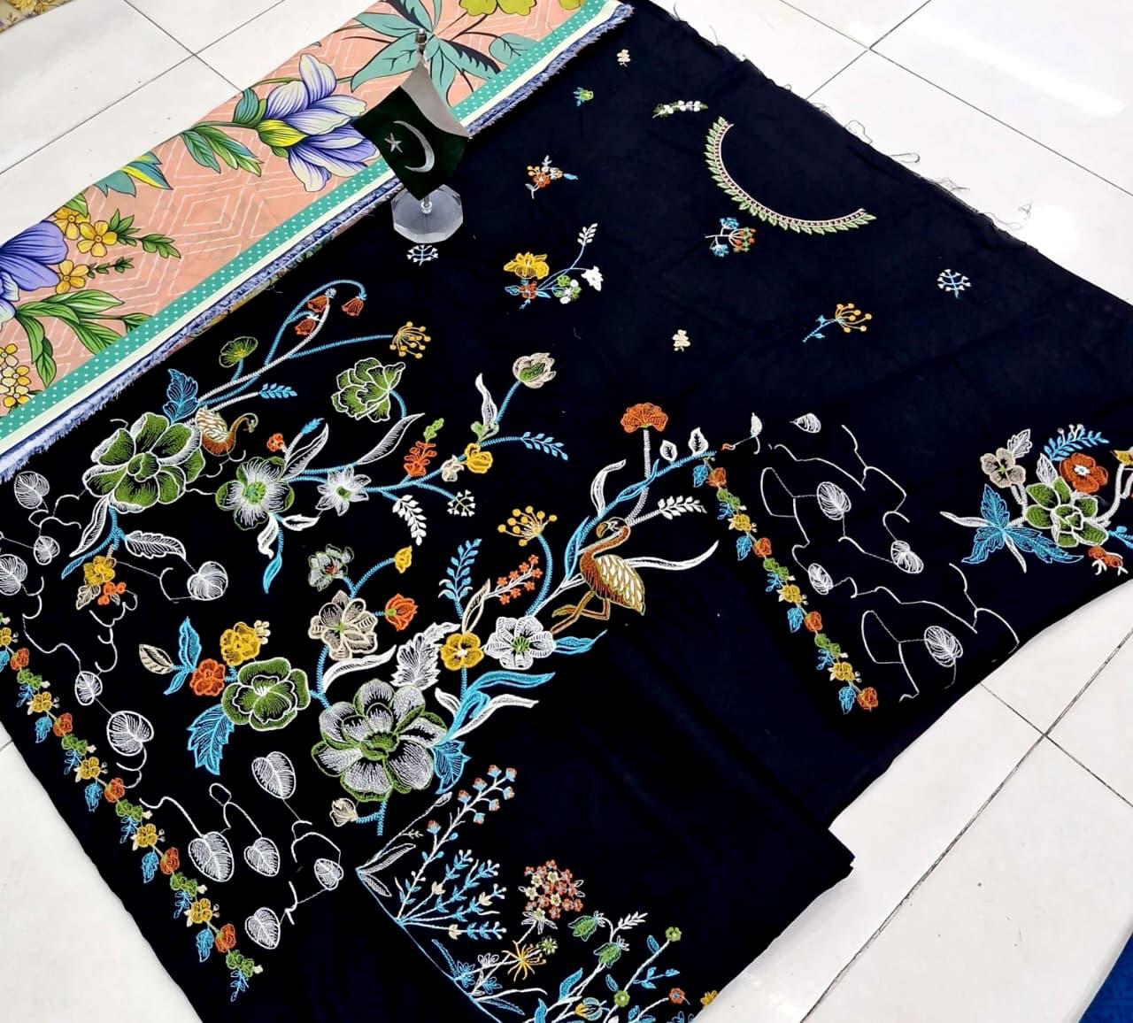 ZARA SHAHJAHAN Embroidered Linen 3-Pc Suit
