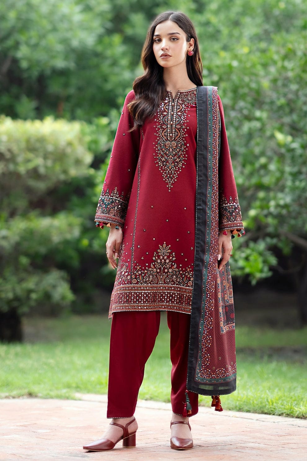 JAZMIN Luxury Embroidered 3-Piece Suit