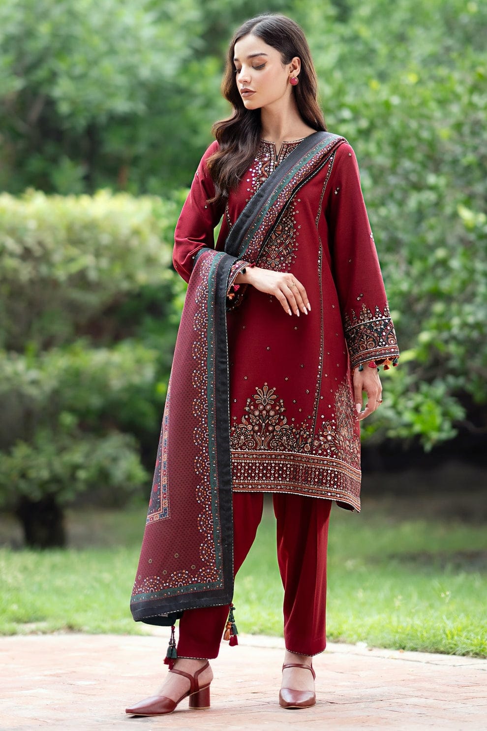 JAZMIN Luxury Embroidered 3-Piece Suit