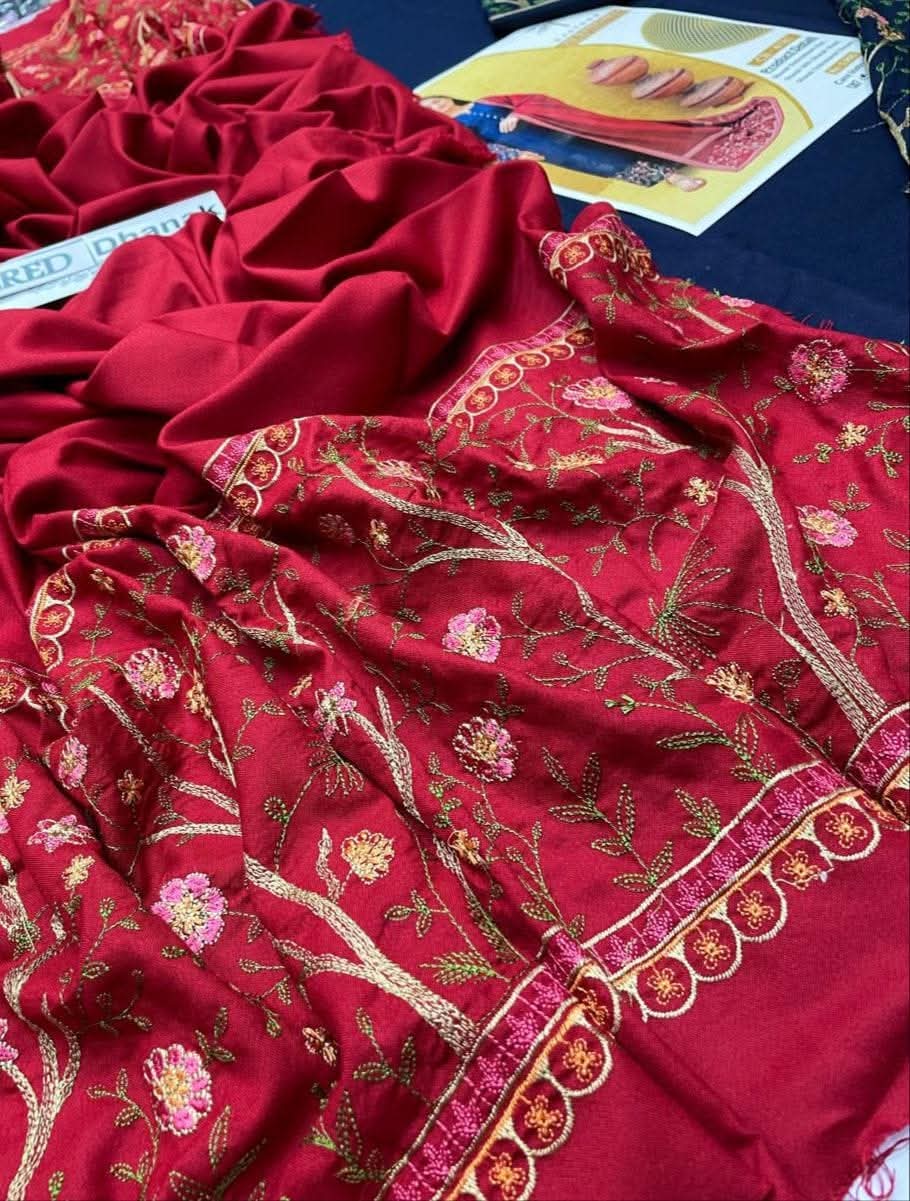 KASTOOR Luxury Embroidered 3-Piece Suit