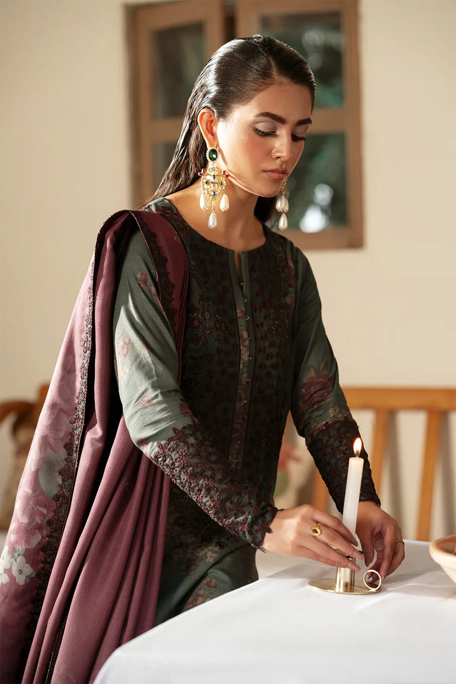 IZNIK Premium printed Embroidered lawn 3-Pcs