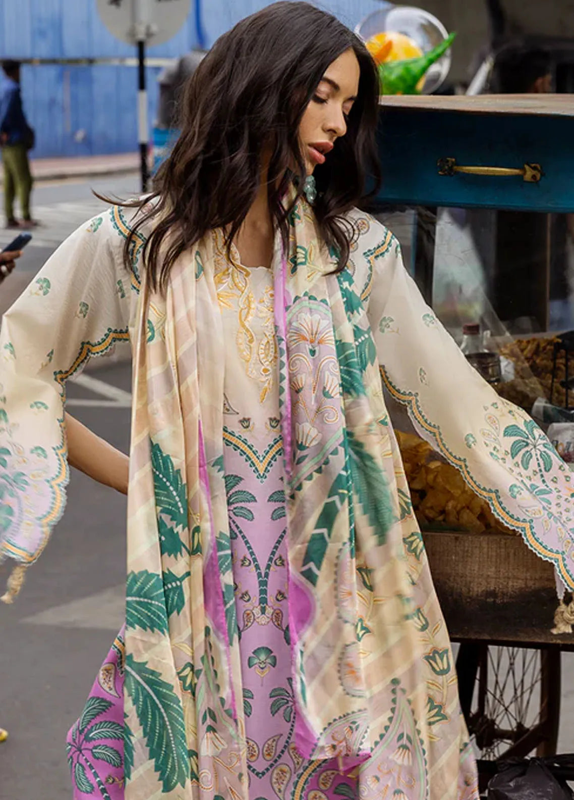 MUSHQ Embroidered Lawn 3-Pcs Suit