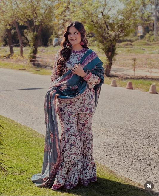 BIN SAEED Stylish Digital Khaddar 3-Pc Suit